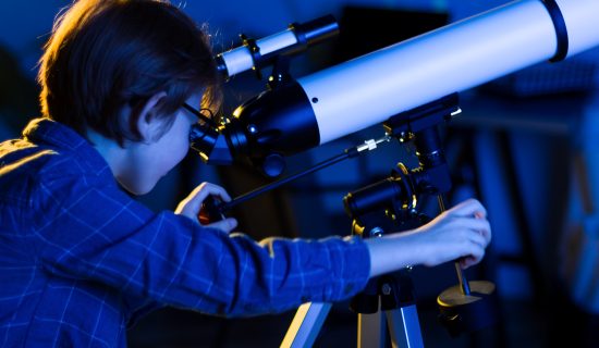 A special moment to enjoy the clear night sky of winter and the constellation of signs of spring