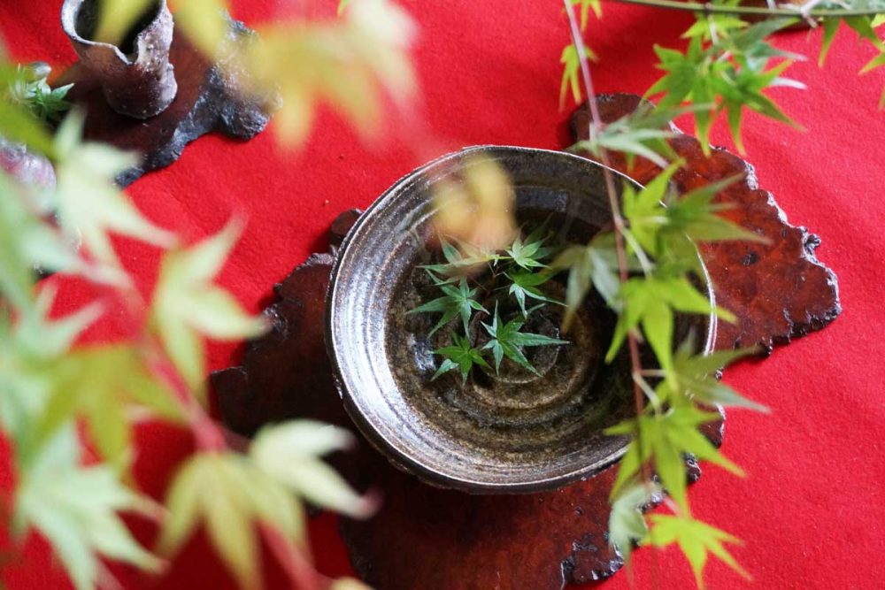 아와지시마 쓰루라이 가마(카마)